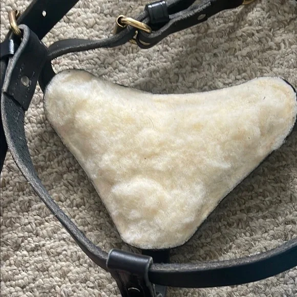 Dog Black Leather Harness - Picture 2 of 2